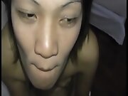 Schlampen wollen das Sperma in ihr geiles Nutten Maul