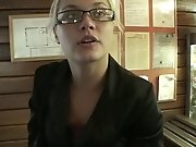 Public blow job & outdoor slit fingering