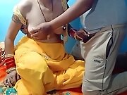Village Bhabhi Yellow Saree Fucking With Hasband