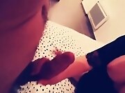 Viens j ai très envie de te sucer