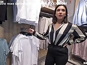 Une Jolie Francaise Se Fait Defoncer En Anal Dans Une...