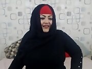 Muslim babe showing off the goods