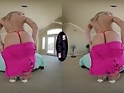 Sexual Energy of Hot Housewife Tiffany Watson - RealJamVR