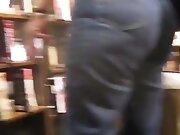 GRANNY HAS A PHAT ASS